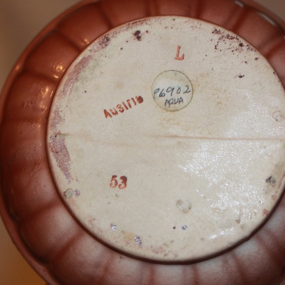 Austrian Porcelain Bud Squat Vase Portrait of Woman 2 Handle  No chips or cracks - Picture 4 of 4